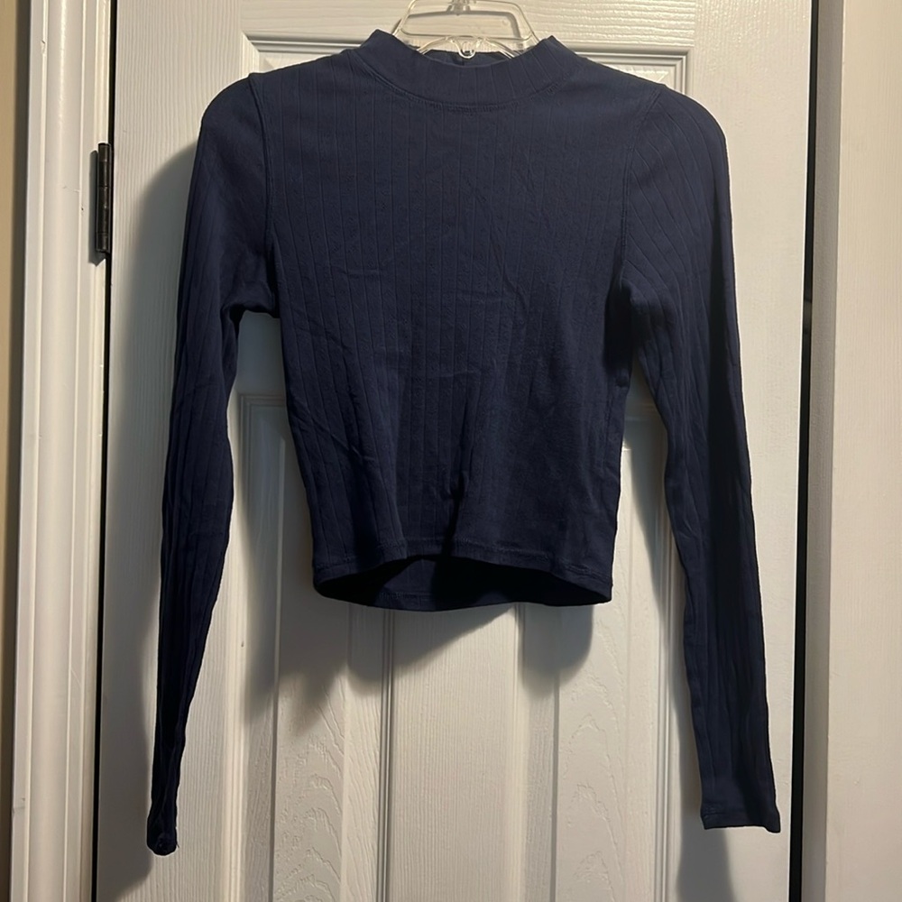 Mock neck long sleeve